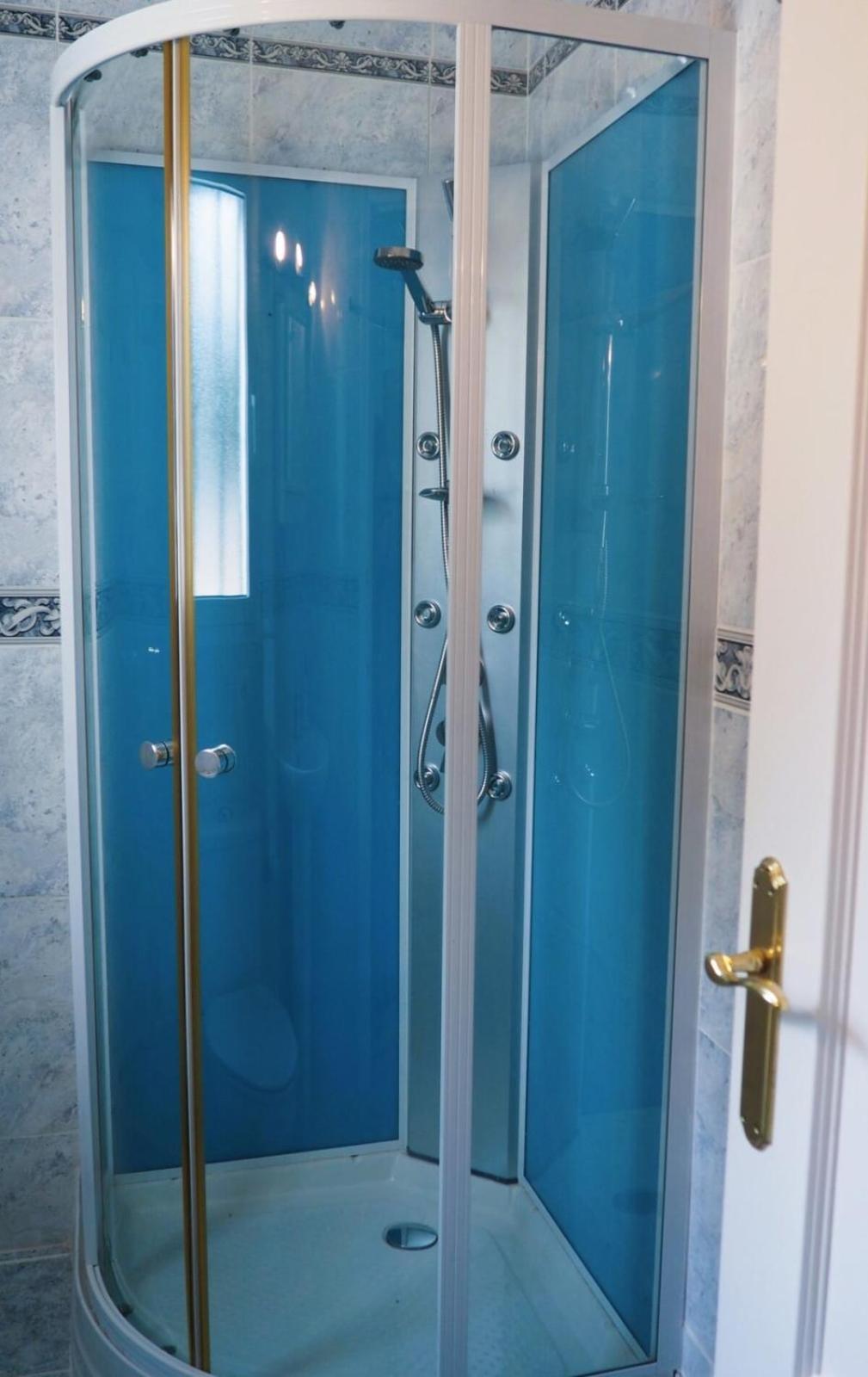 Stylish Villa Private Pool Ideal For Large Family نيرخا المظهر الخارجي الصورة